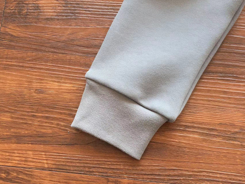 NIKE TECH FLEECE PANTS x GREY/WHITE