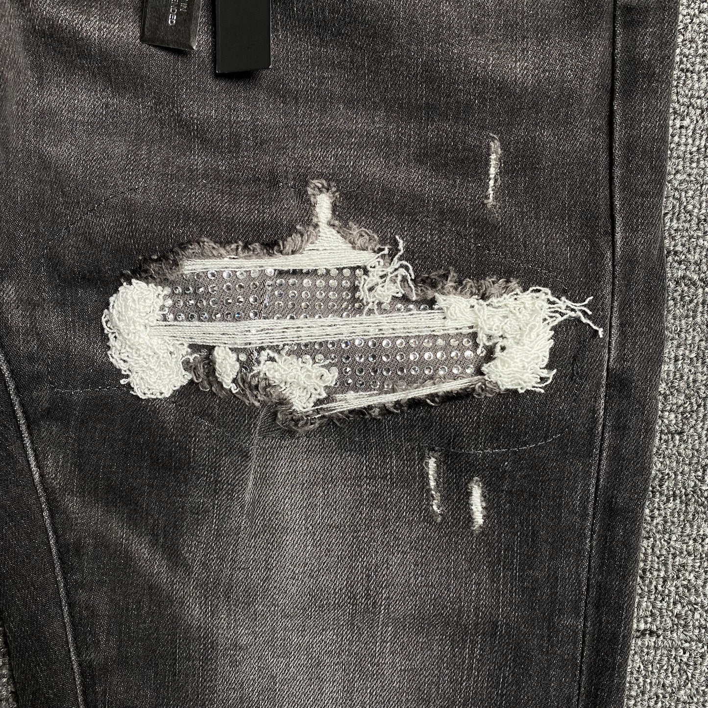 AMIRI SLASH SLIM JEANS