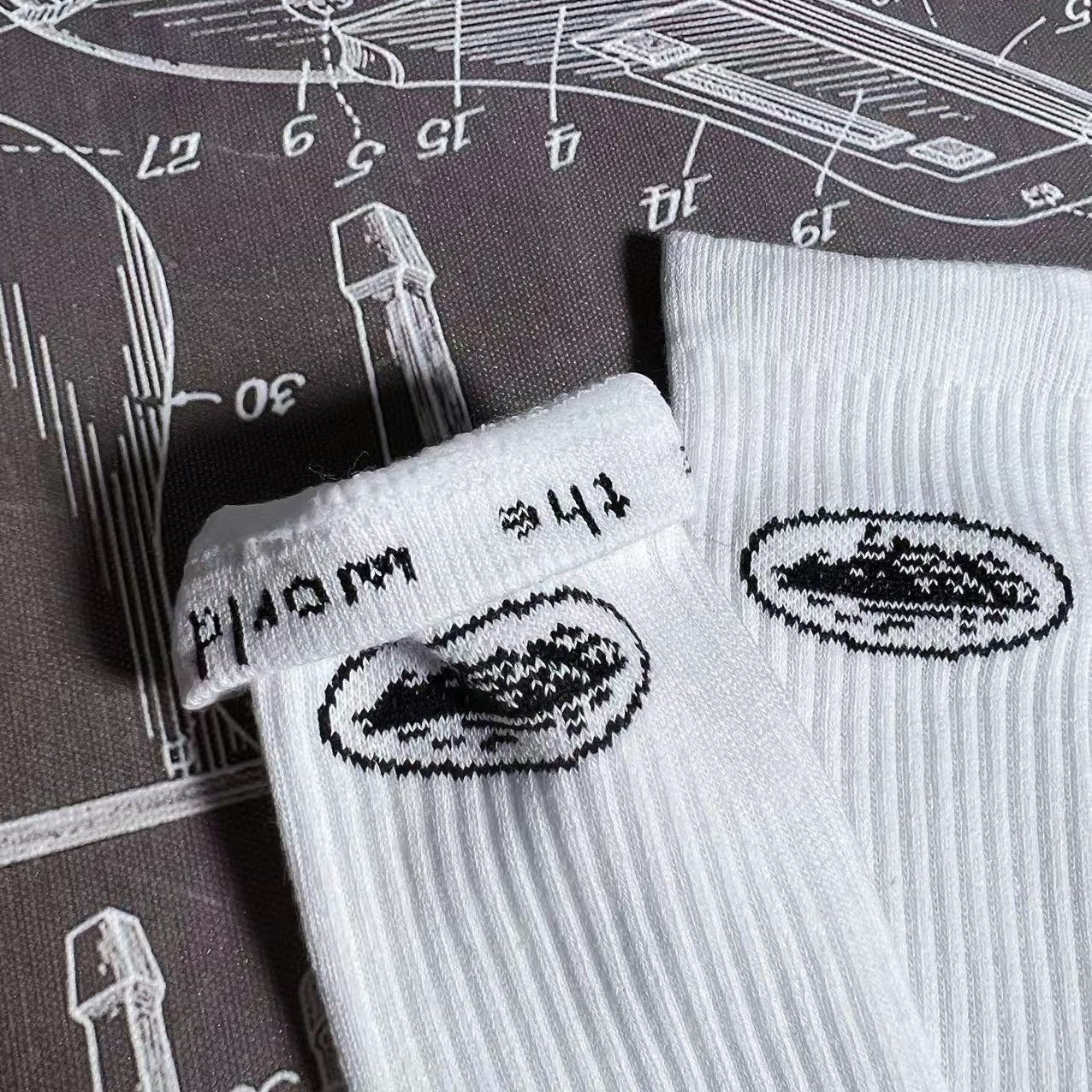 CORTEIZ ALCATRAZ SOCKS WHITE