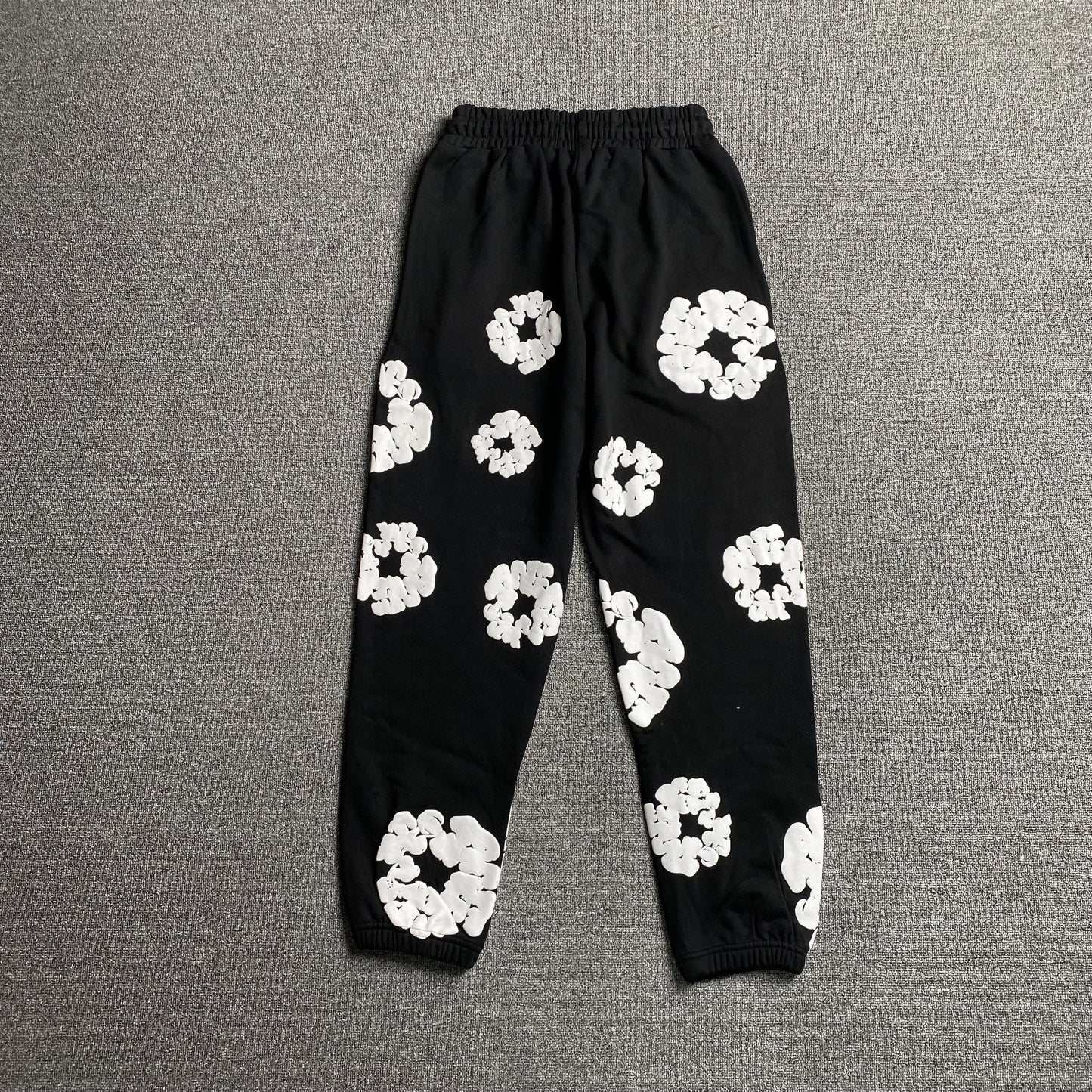 DENIM TEARS COTTON WREATH SWEATPANTS BLACK
