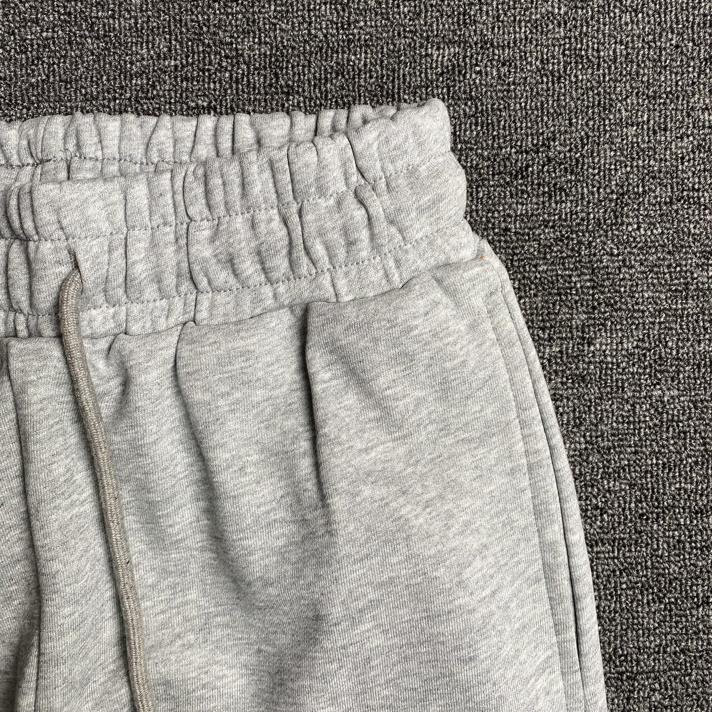 DENIM TEARS COTTON WREATH SWEATPANTS GREY