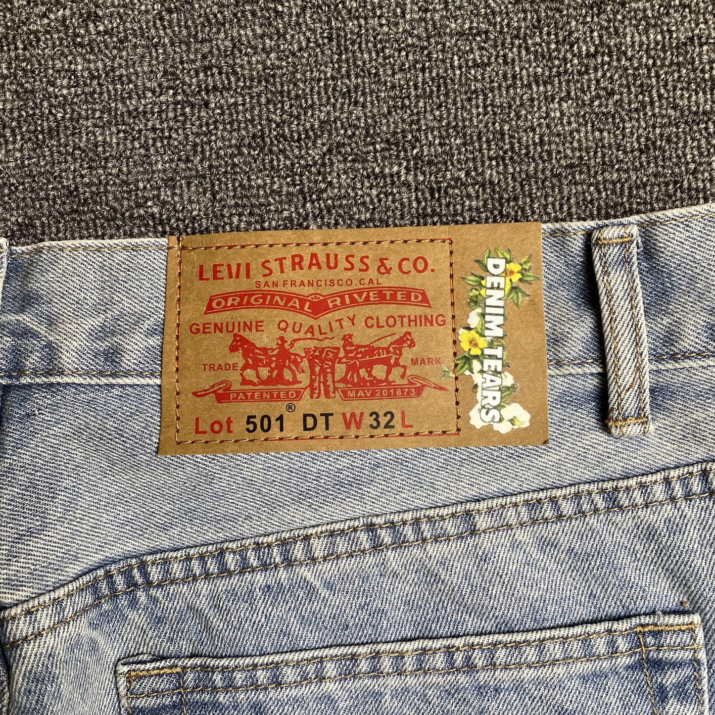 DENIM TEARS x LEVI'S COTTON WREATH JEANS LIGHT WASH