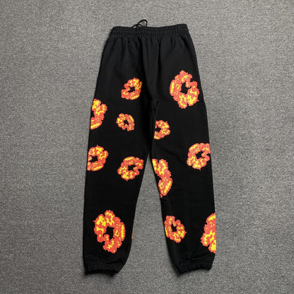 DENIM TEARS x OFFSET WREATH SWEATPANTS BLACK