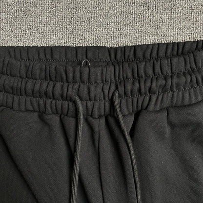 DENIM TEARS x OFFSET WREATH SWEATPANTS BLACK