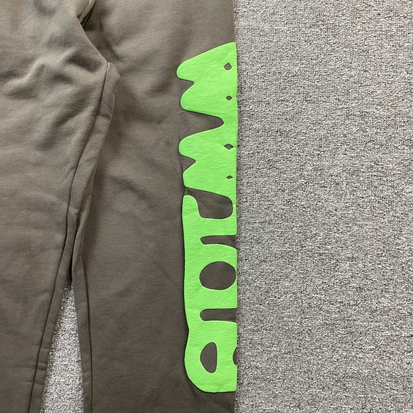 SP5DER BELUGA SWEATPANTS SLATE GREY/GREEN