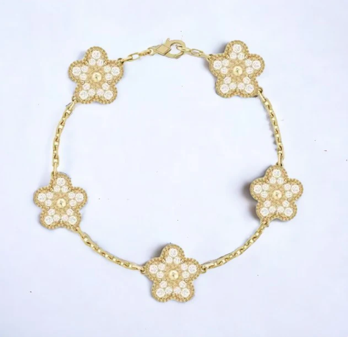 5 ★ CloverGlow™ Gold-Plated Bracelet