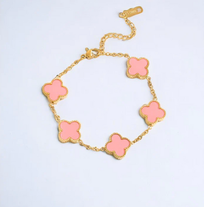 5 ★ CloverGlow™ Gold-Plated Bracelet