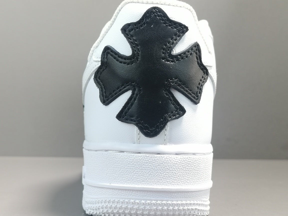 NIKE AIR FORCE 1 x CHROME HEARTS